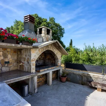 Daire Four-bedroom Magnolija *