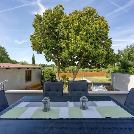 Apartament Four-bedroom Magnolija