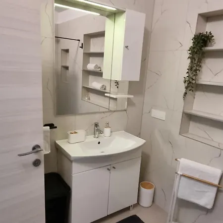 Four-bedroom Magnolija *