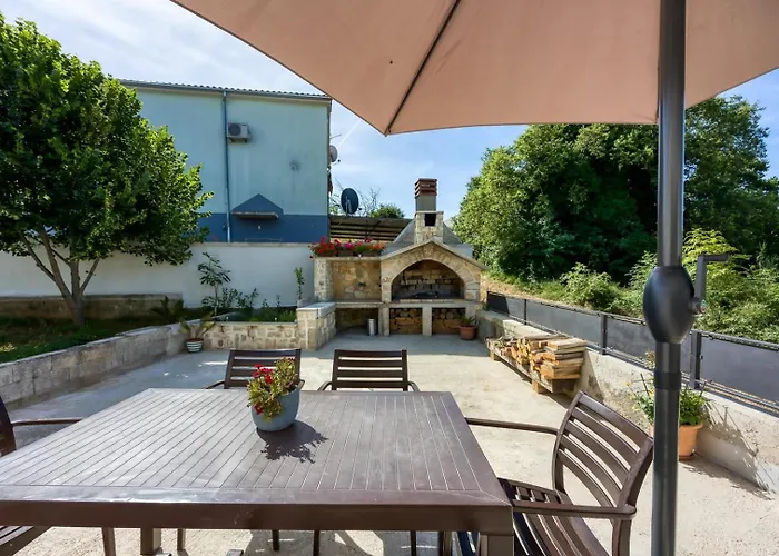 Four-bedroom Magnolija *